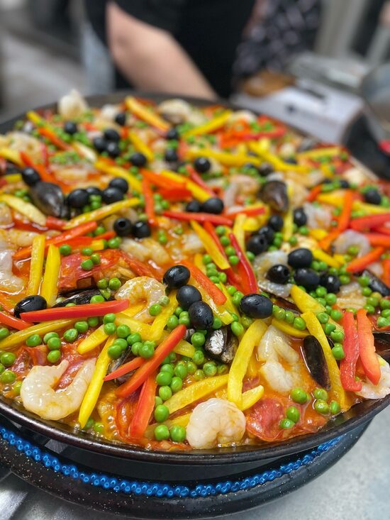 Spāņu paeljas un tapu meistarklase